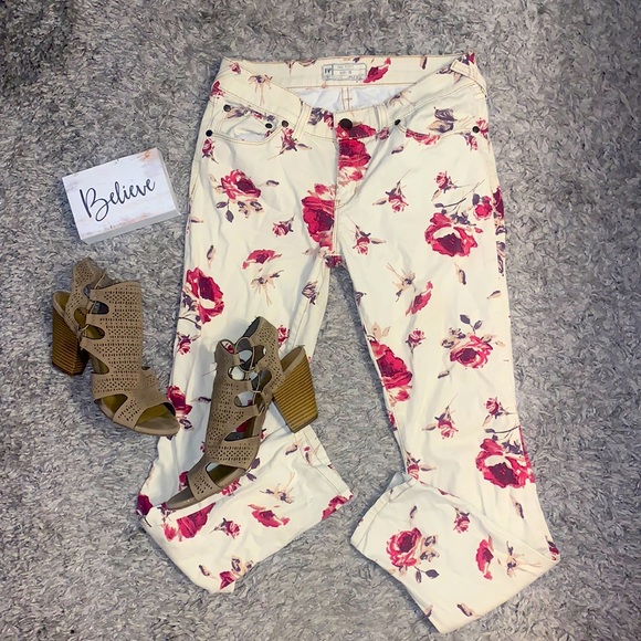 Free People Rose Skinnies 🌹